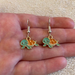 Silver dangle/ drop earrings with turtle charms, turtle earrings, turtle jewellery