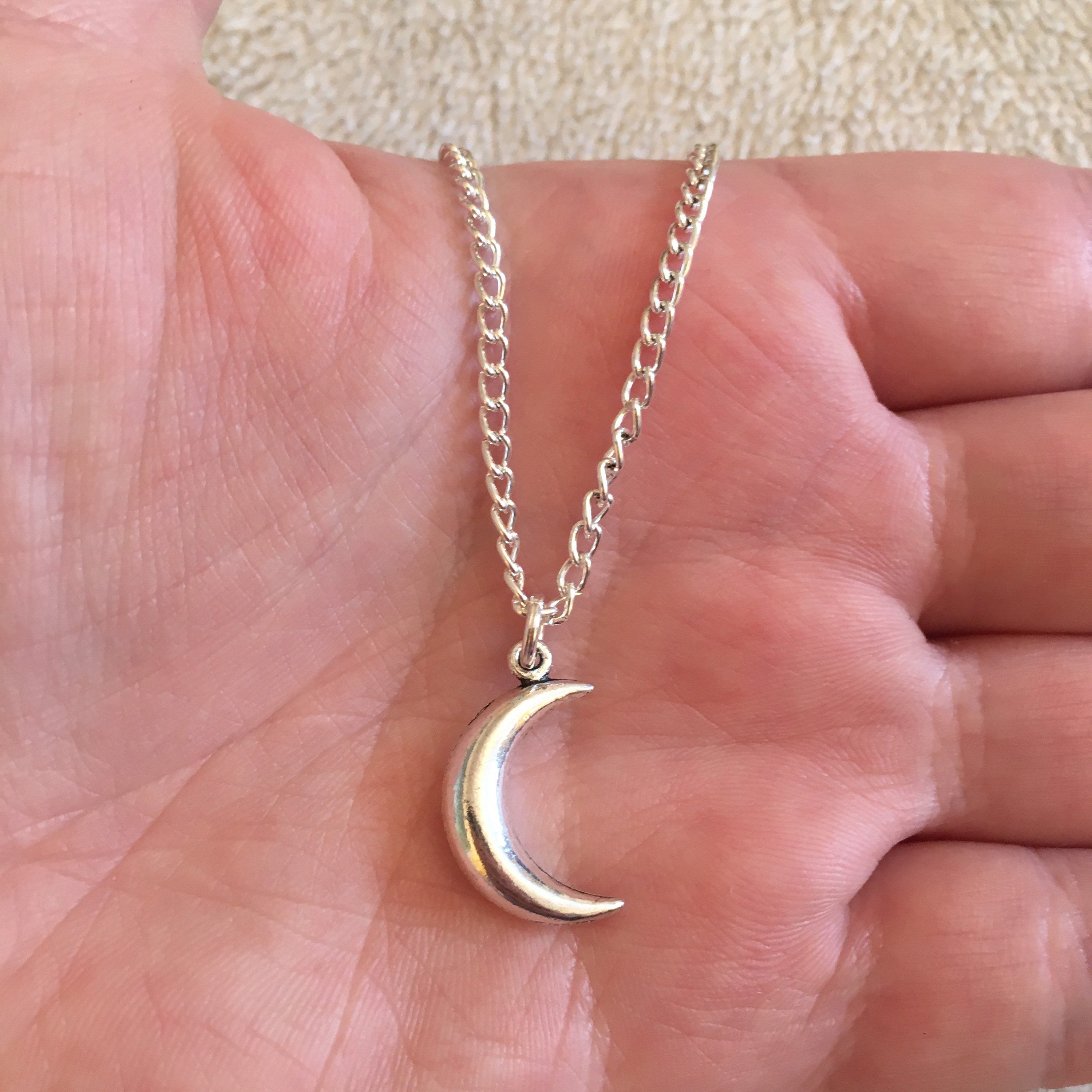 [COLD FRAME]RETRO CRESCENT MOON SILVER NECKLACE☆日本未入荷 RETRO CRESCENT MOON SILVER NECKLACE