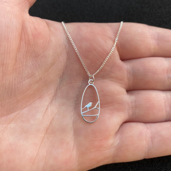 Sterling silver necklace with robin charm, sterling silver robin necklace, robin jewellery, bird necklace, bird jewellery