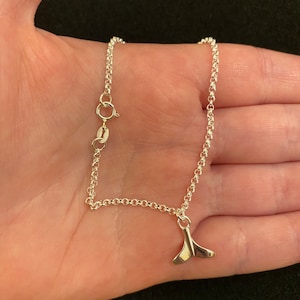 Sterling silver bracelet with whale tail charm, sterling silver whale tail bracelet, sterling silver whale tail jewellery
