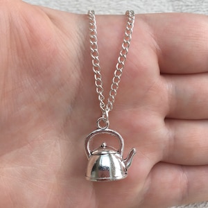 Silverkedjehalsband med silverkettleberlock, silverkettlehalsband, tesmycken, present till teälskare