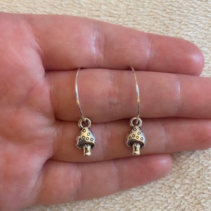 Adorable silver 20mm hoop earrings with mushroom/ toadstool charms, silver mushroom hoop earrings, silver toadstool hoop earrings