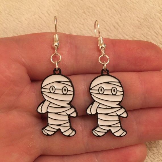 Silver dangle drop earrings with mummy charms mummy earrings mummy jewellery Halloween earrings Halloween jewellery