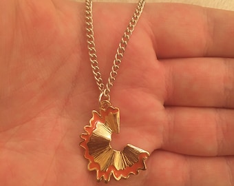 Bleistift Schärfen Charm Halskette, versilberte Kette, Geschenk für Lehrer