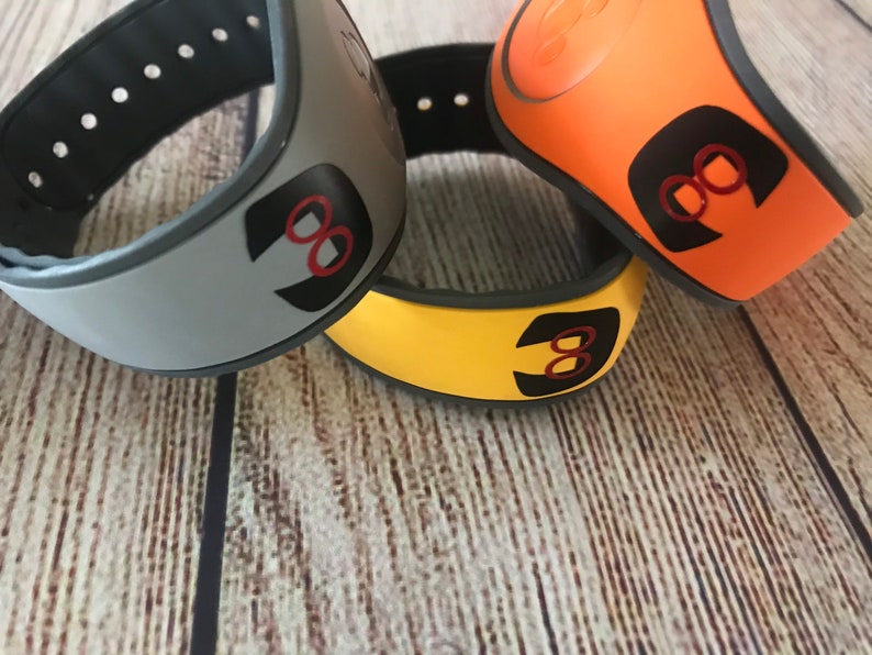 Disney Magic Band Decal Sticker From the Incredibles Edna Mode - Etsy