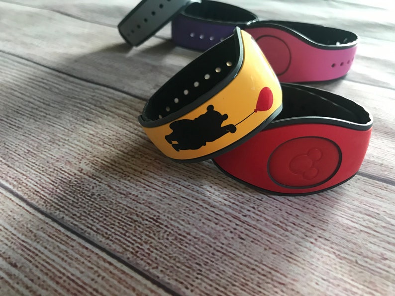 Disney Magic Band Decal Sticker Winnie the Pooh With Balloon Etsy