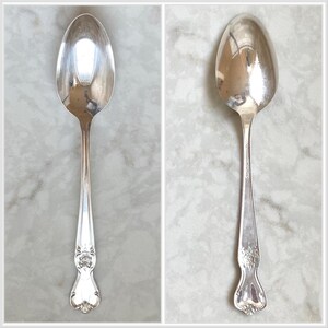 Pezzi di servizio vintage in argento con firma internazionale Rose, design floreale di metà secolo immagine 4