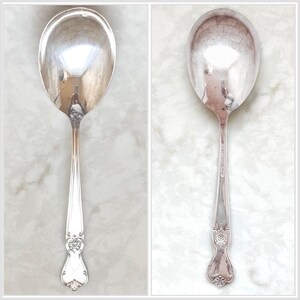 Pezzi di servizio vintage in argento con firma internazionale Rose, design floreale di metà secolo immagine 8