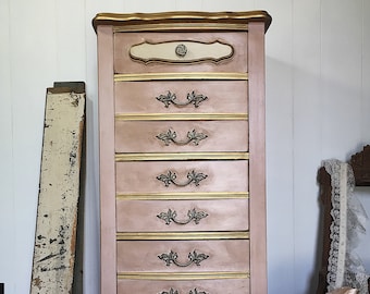 VENDIDO - Baúl de lencería de estilo provincial francés con rayas rosas - Cómoda alta antigua - Muebles vintage - Muebles pintados - Decoración envejecida
