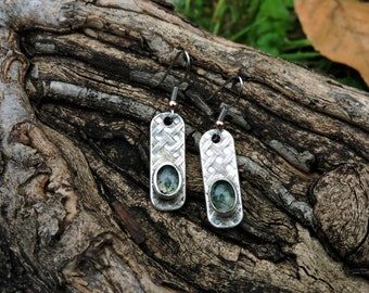 handcraftedearrings, Sterlingsilver, Mossagate, earrings, gift,dangling, weddingjewelery,datenightjewelry, elegantearrings,Cabochon