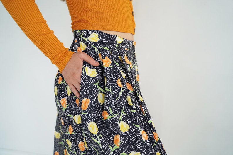 Vintage Black Floral and Polka Dot Maxi Skirt // S/M image 7