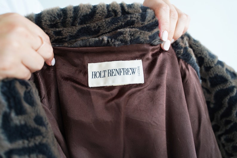 Holt Renfrew Faux Fur Oversized Brown Teddy Bear Coat Warm Winter Jacket Size Medium image 10