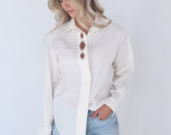 Besticktes weißes Button Down Shirt / Tabi Shirt / KragenHemd / Langarm Kleid Shirt / Größe Klein / Größe Medium