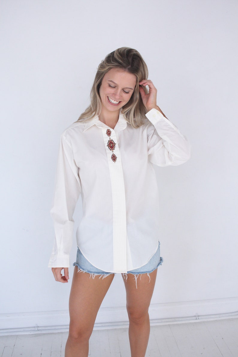 Chemise brodée bouton blanc vers le bas // Tabi Shirt // Chemise à col // Chemise robe à manches longues // Taille petite / Taille moyenne image 4