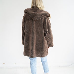 Holt Renfrew Faux Fur Oversized Brown Teddy Bear Coat Warm Winter Jacket Size Medium image 8