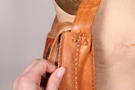 60s Leather Boho Side Satchel // Leather Book Bag… - image 4