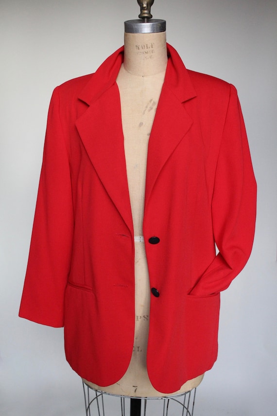 Candy Apple Vintage Red Boyfriend Blazer // Oversi