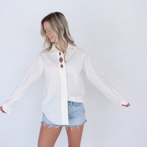 Chemise brodée bouton blanc vers le bas // Tabi Shirt // Chemise à col // Chemise robe à manches longues // Taille petite / Taille moyenne image 8