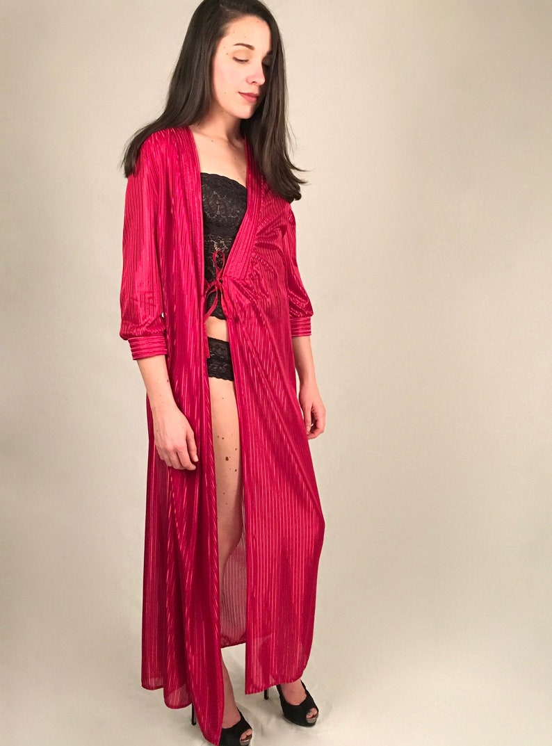 Vintage Red Dressing Gown // Sheer Red Robe // Red Negligee // Nightgown // Lingerie // Size Small image 4