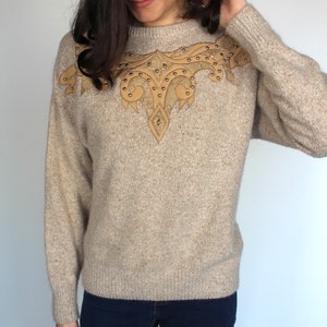 Funky Seide und Angora Vintage Pullover // Boho Hippie Pullover // Grommeted // Funky Pullover // Silber Details // Größe Klein Bild 2