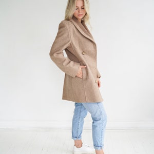 Perfect Vintage Beige Double Breasted Wool Coat / Fall Jacket / 70s / Size Small / Medium image 5