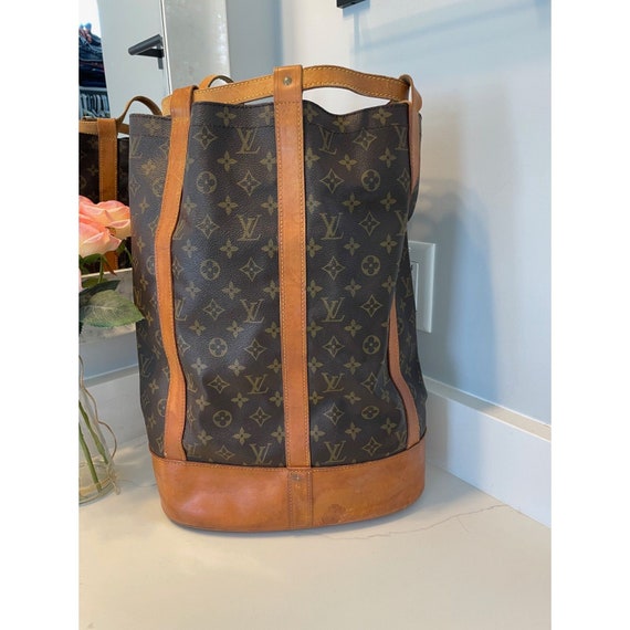 Louis Vuitton Authentic Randonnee PM Monogram Hobo Backpack  display picture 3