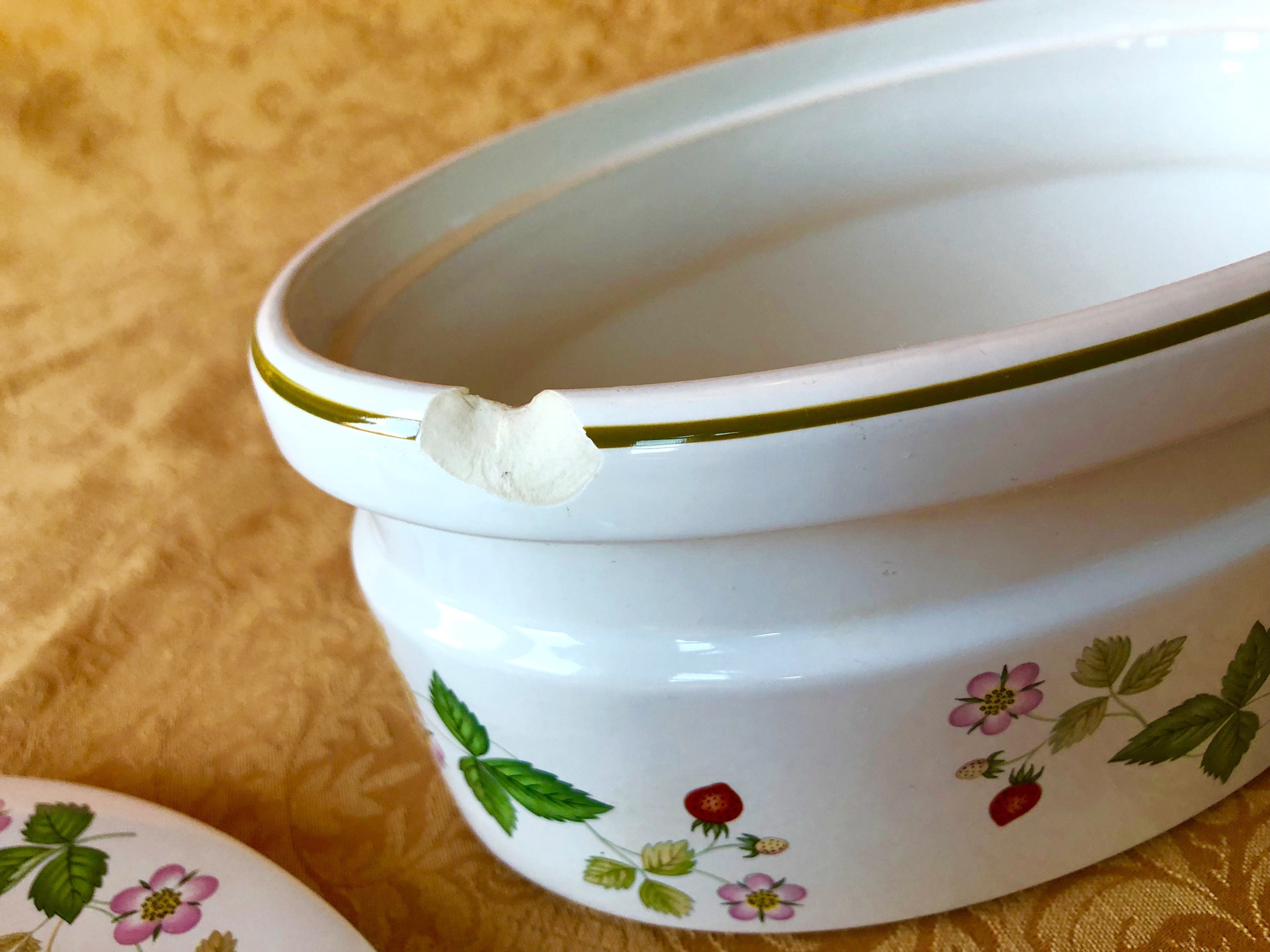 Wedgwood Wild Strawberry Oven to Table Bone China 2 Quart Etsy
