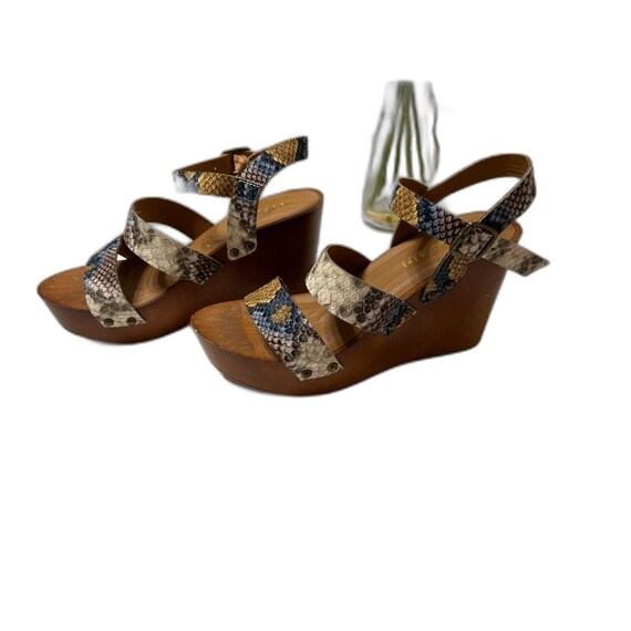 Madden Girl Size 5.5 Multi Colored Snakeskin Print Wedge Sandals