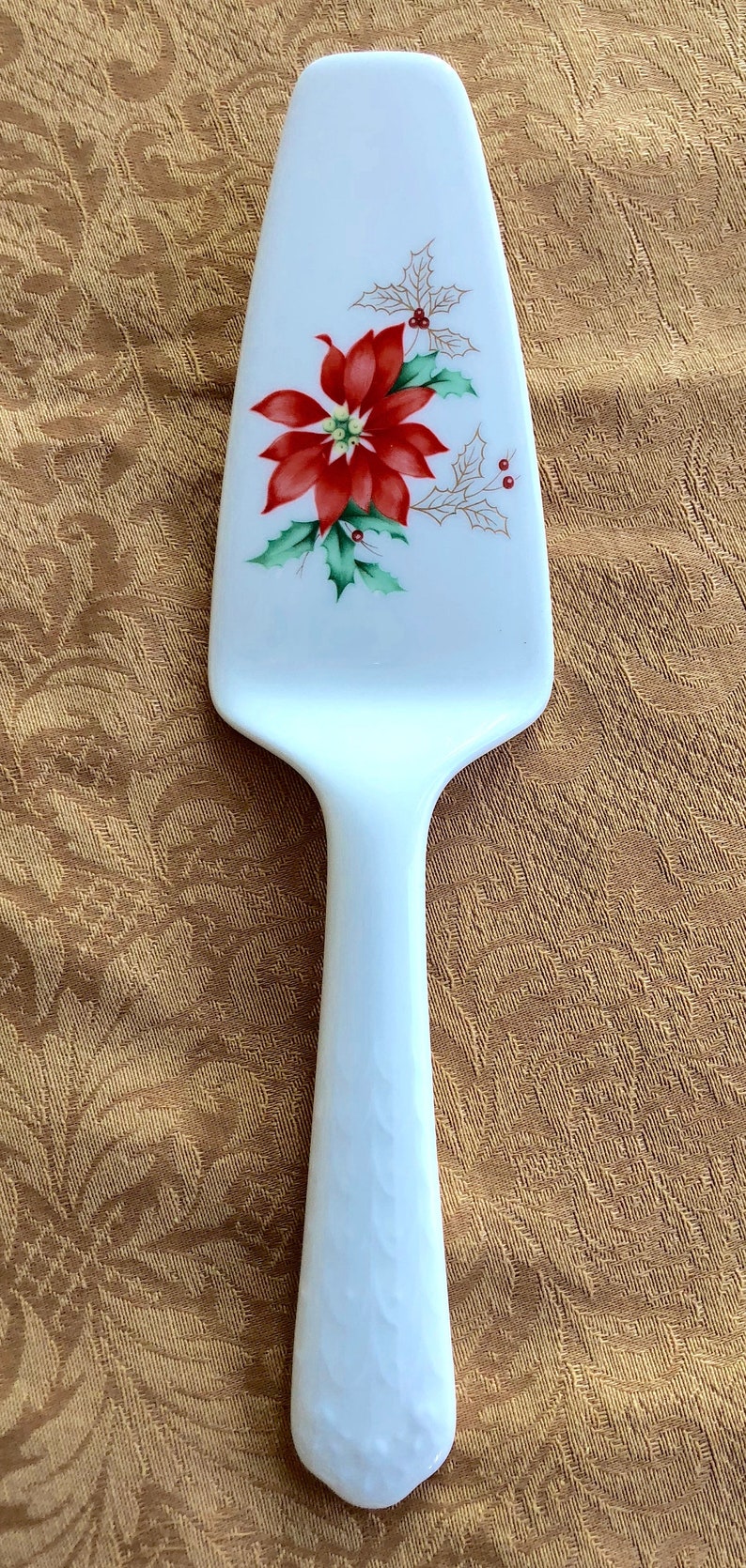 Vintage Mikasa Bone China Embossed Poinsettia Cake Plate and Server Set Free U.S MINT CONDITION GORGEOUS Shipping!