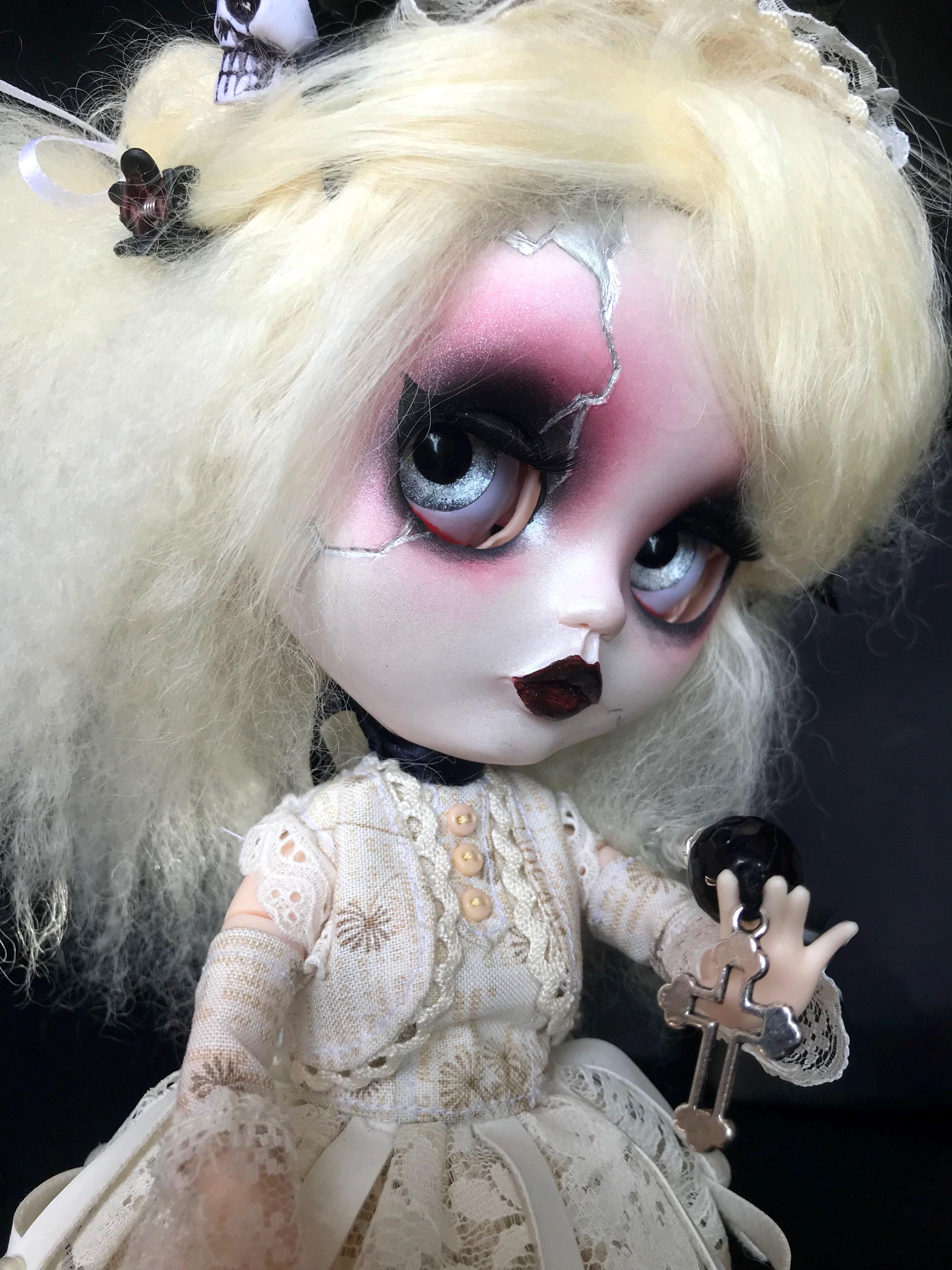 JEANNETTE – Poupée OOAK Blythe Customisée – Pièce Unique