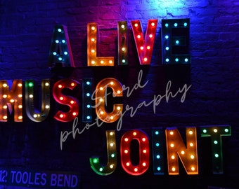 Nashville, Nashville Photography, Live Music, Live Music Signs, Music signs, Nightlife photography, Nashville Tennessee, Bars, Music Row