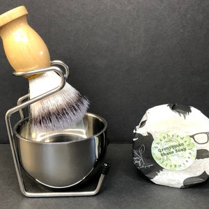 Men's Custom Shaving Kit With Artisan Soap Bar