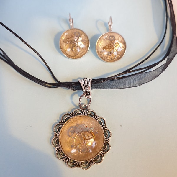 Parure pendentif et boucles d'oreilles dormeuses steampunk