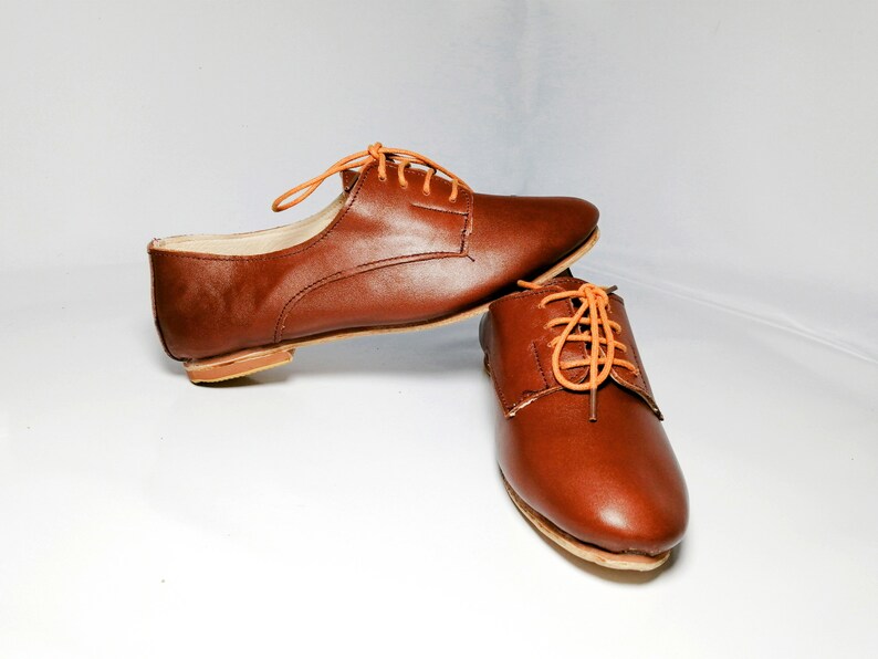 Handmade Derby Shoe for Ladies MODISH Women Brown Leather Flat Oxford with Laces Classic Dance Shoes Saddle Shoe Christmas Gift For Her.