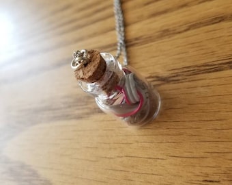 Upcycled wires necklace