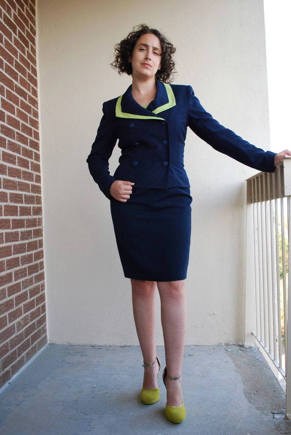Jac Dale suit