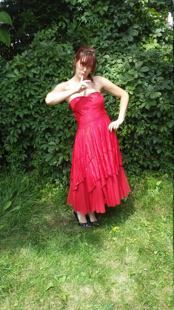 Red 50s cocktail or prom dress - image 6