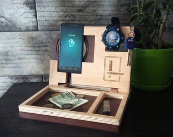Handy Dockingstation aus Holz mit Qi Ladegerät: Minimalistischer Schreibtisch Organizer