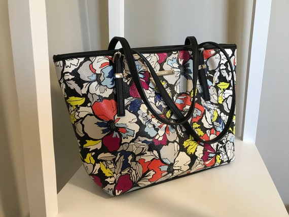 nine west floral purse