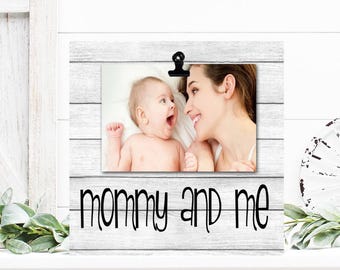 Mommy and Me Photo Holder, Rustic Picture Holder, Gift for New Mom, Mother and Child Picture Frame with Clip, New Mom Gift