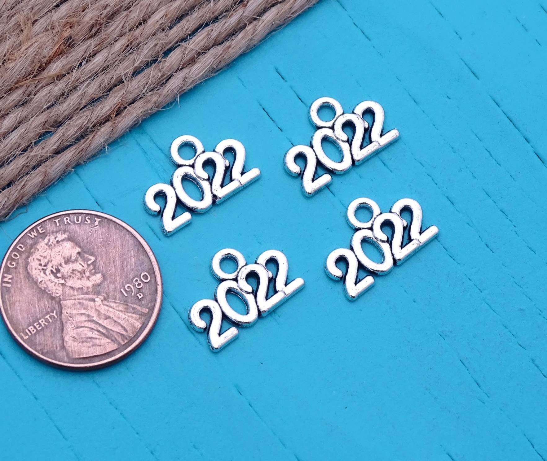 12 Pc 2022 2022 Year Charm This Year 2022 Year Charms Etsy