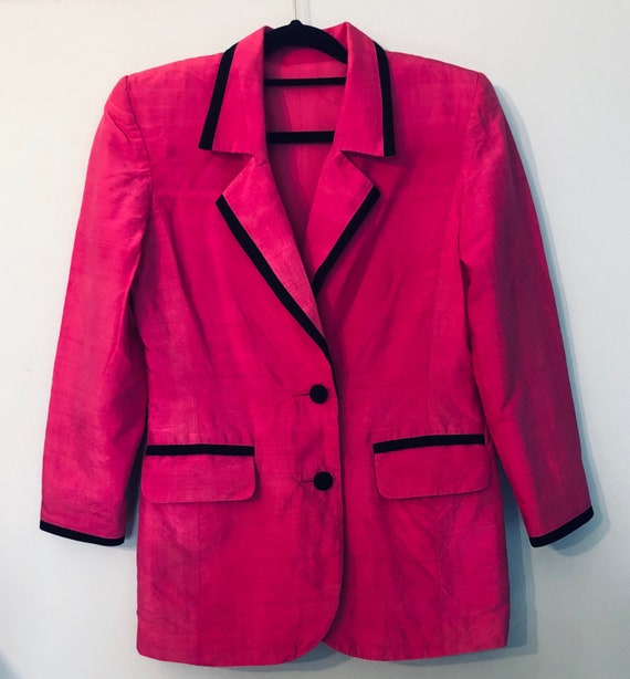 1980s Hot pink vintage blazer. Size m