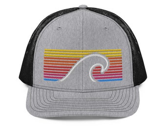 Surf Wave geborduurde truckerhoed – Richardson 112 pet – strandcadeau voor hem of haar