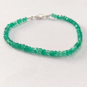 Green Onyx Beads Bracelet, Natural Green Onyx 3-4mm Jewelry Bracelet, Faceted Dainty Green Onyx Jewellery, Beaded Tiny Bracelet, Onyx Beads