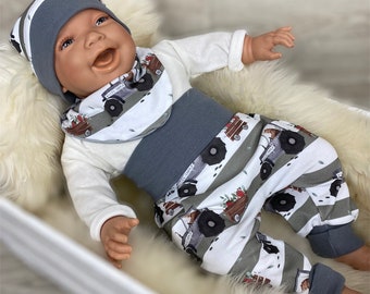 Zestaw niemowlęcy 56 62 68 74 Spodnie, czapka i bandana, pierwszy strój, zestaw dla noworodka Tractor Bear zielony, luźne spodnie chłopięce pojazdy szare