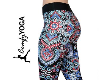 Mandala Flower Capris - Lässige Yogahose, 2 "Bund, weiche, leichte Damen Capri Leggings, Tribal Boho Print, bequemes Yoga "Mantra"