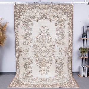 6x9 Rug, Neutral Vintage Rug, 6x9 Turkish area Rug, Muted Oushak Rug, Bedroom Natural Rug, 6x9 Faded Rug, Bohemian wool Decor Rug