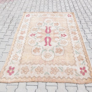 5x7 Turkish Area Rug, Washable Vintage Rug, Beige and red Floor Rug, Handmade Wool Rug, Home Decor Rug