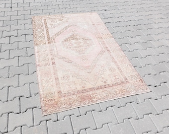 4x6 Vintage Wool Oushak Rug, Pastel Pink Turkish Boho Carpet (3.7x5.6 Ft)