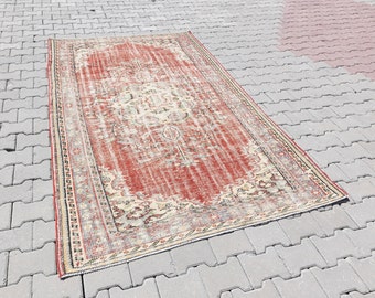 リビングルーム用のヴィンテージピンクがかったトルコラグ 5x8 ピンク